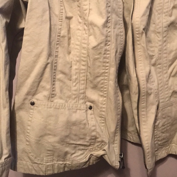 Jacket - Picture 2 of 2
